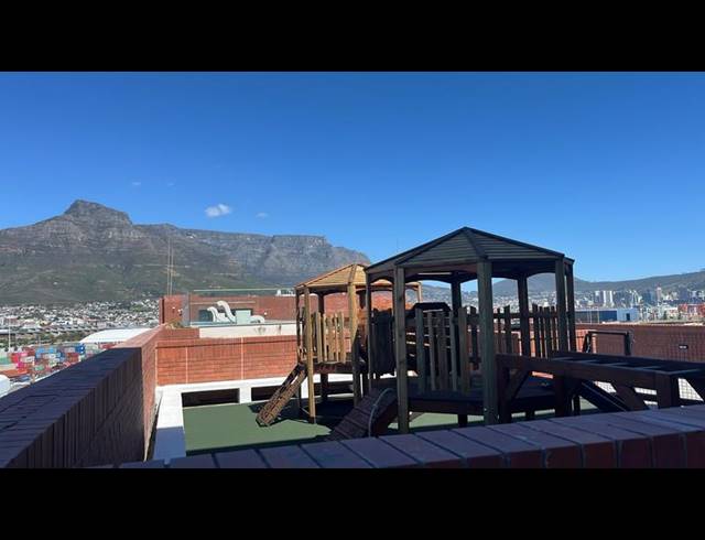 2 BEDROOM PROPERTY TO RENT IN PAARDEN EILAND